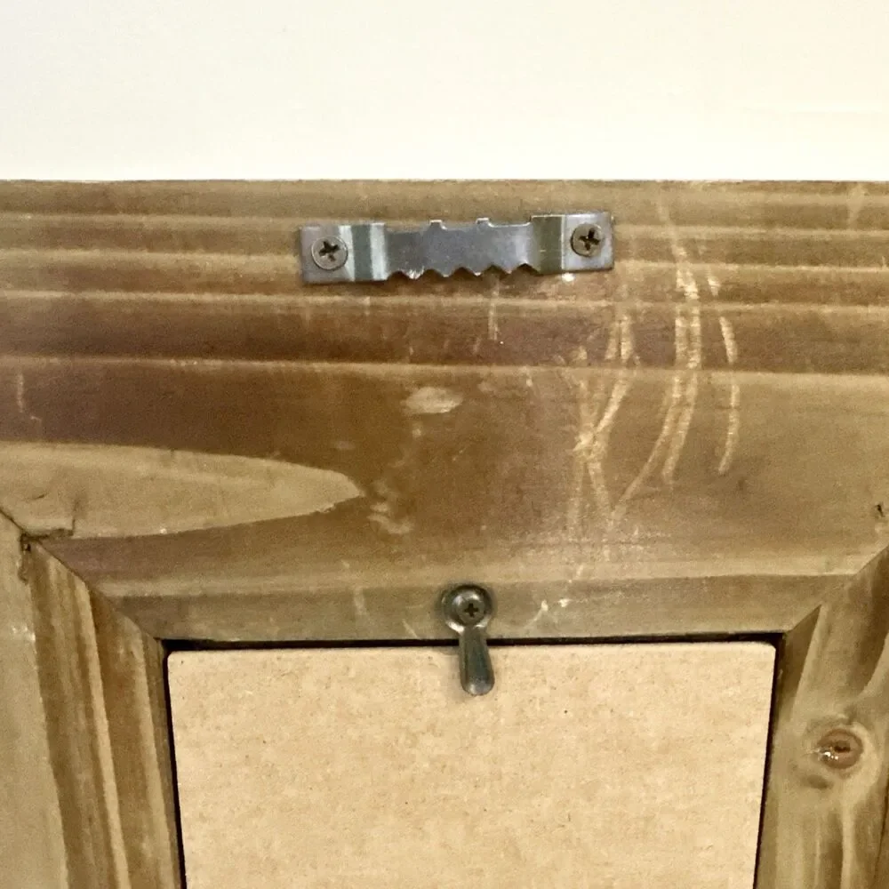 Distressed Wood Grain Bi-Fold Frame for 3.5" x‎ 5.5" Photo Holder 9.5”x11.5” - Picture 8 of 9